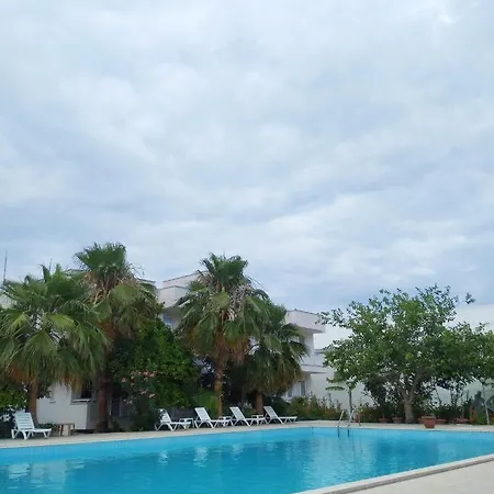 Kiris Garden Hotell